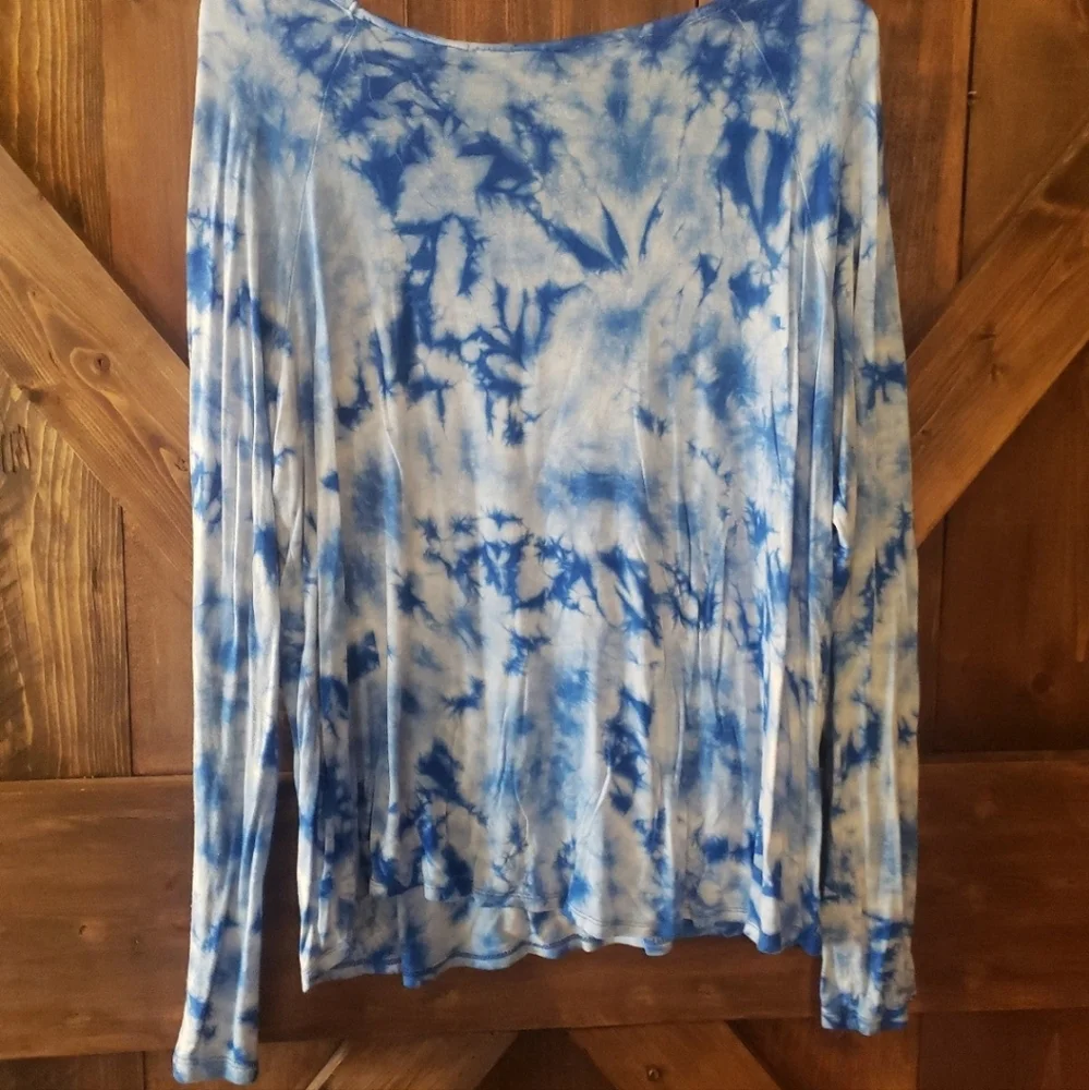 Justice tie dye fringe glitter top 20